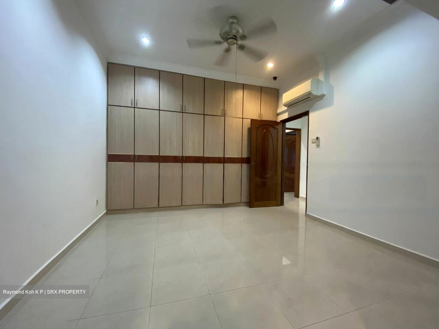 Serangoon Garden Estate (D19), Terrace #569143211